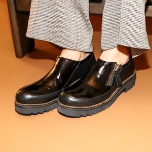 Bueno Footwear Amelia in Black Patent